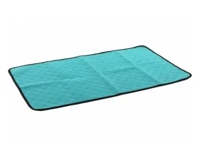 Flamingo TRAINING PAD GREEN L ANTISLIP 85x51cm - apmācības paliktnis